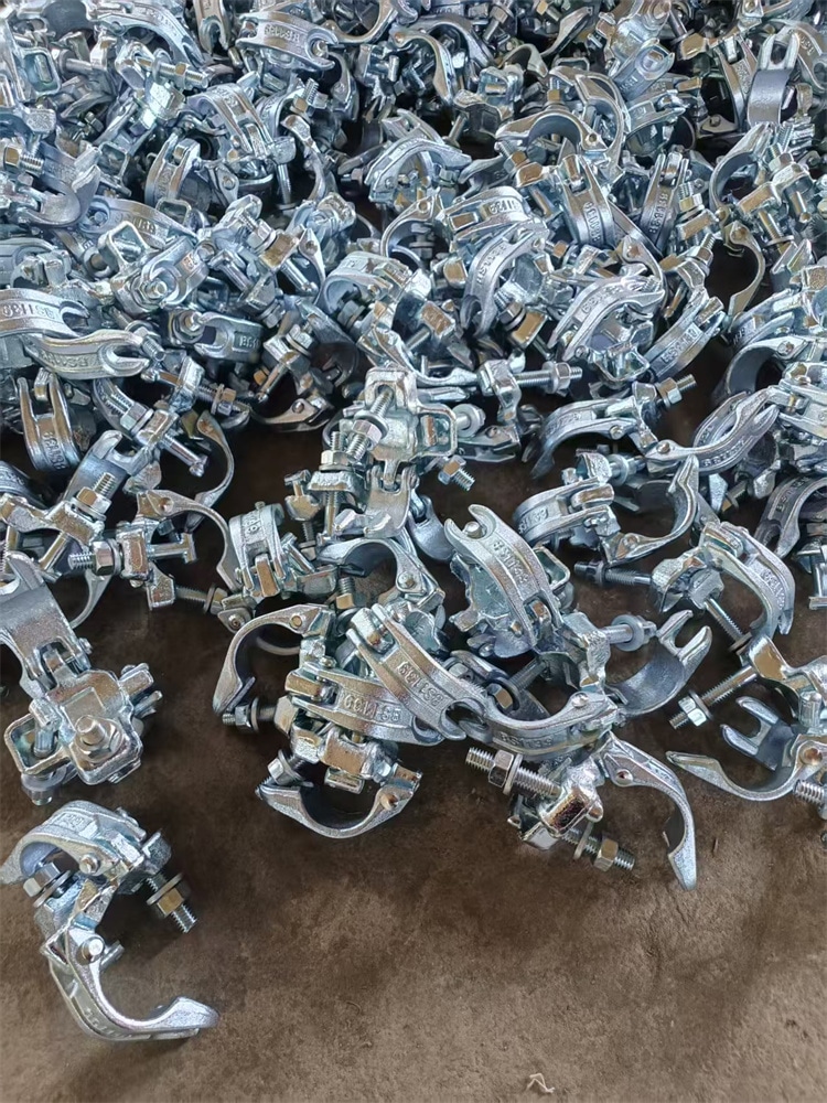 镀锌扣件